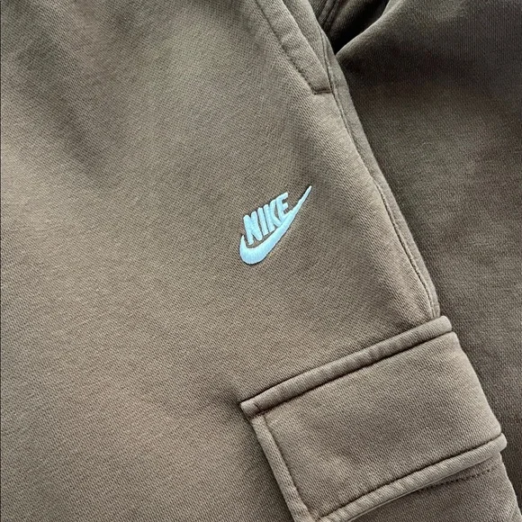 Nike Chocolate Brown Tracksuit with Logo - Picture 2 of 3